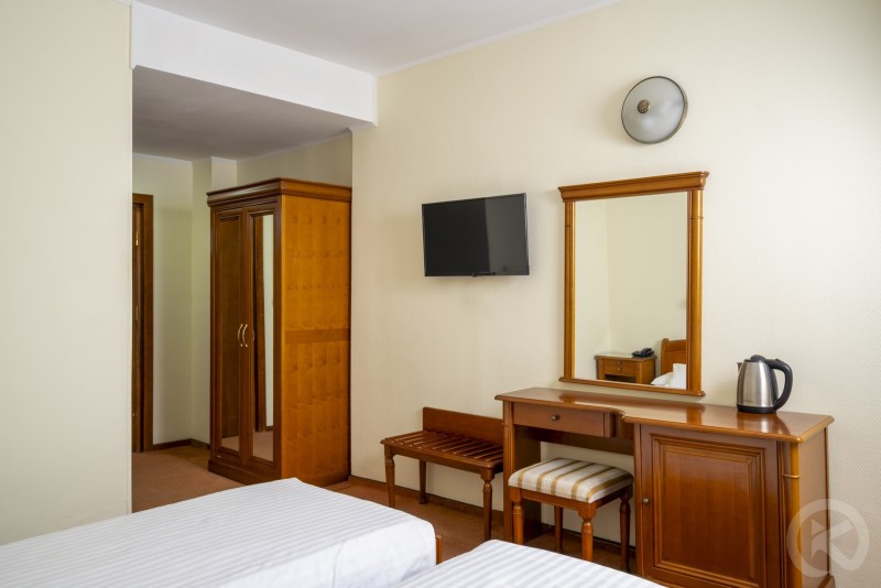 HOTEL SARMIS DEVA Déva 711436 thumb
