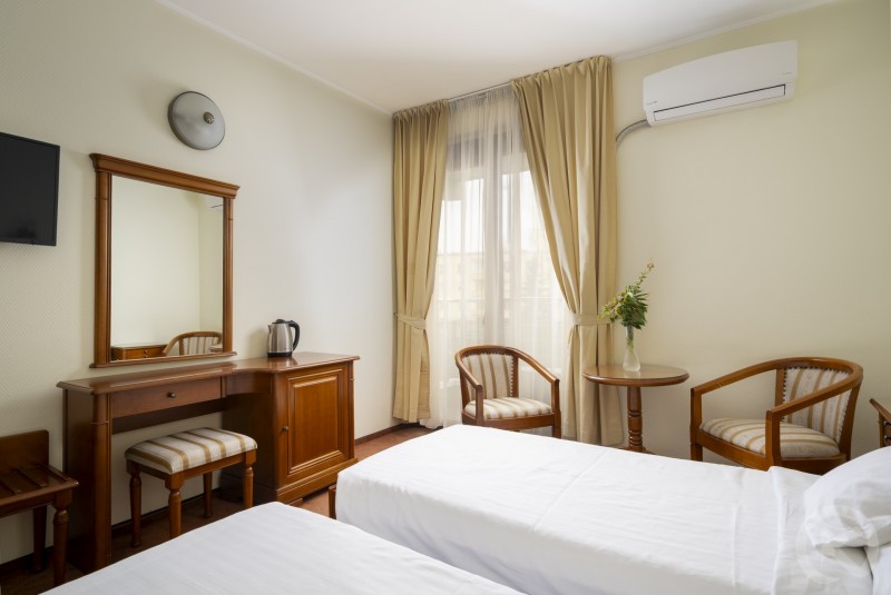 HOTEL SARMIS DEVA Déva 712105 thumb