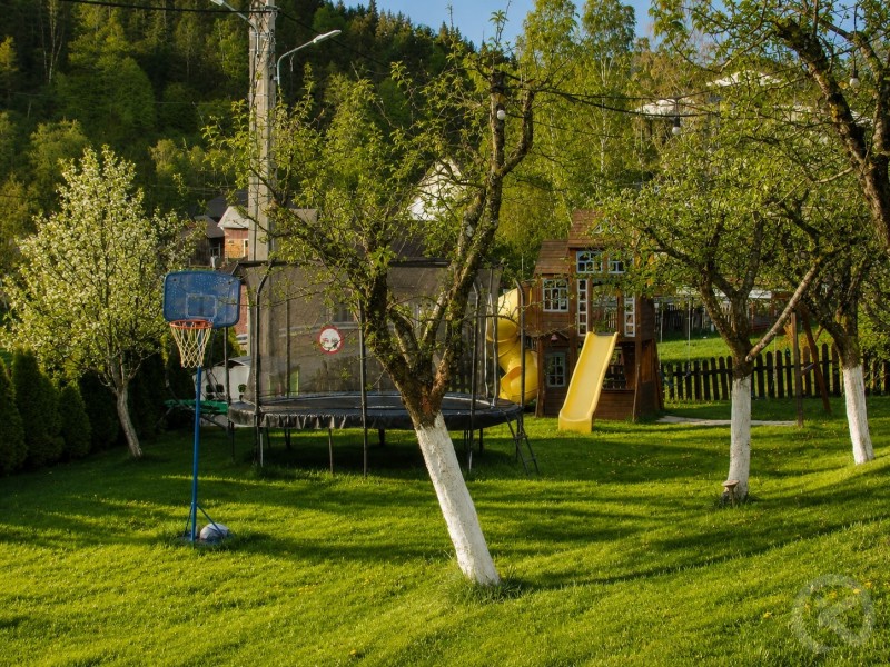 Casa Lipan Kolibica – Jacuzzi-s hegyi vendégház a tó közelében Kolibica 715184 thumb