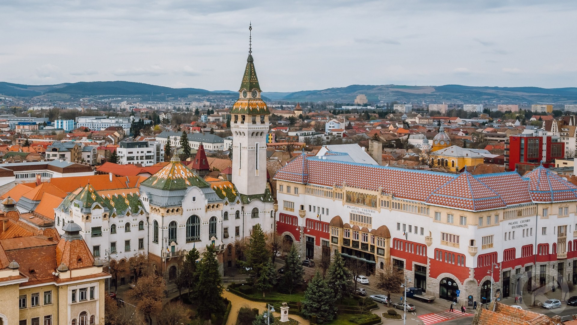 Marosv&aacute;s&aacute;rhely &ndash; Erd&eacute;ly kultur&aacute;lis &eacute;s term&eacute;szeti tal&aacute;lkoz&oacute;pontja